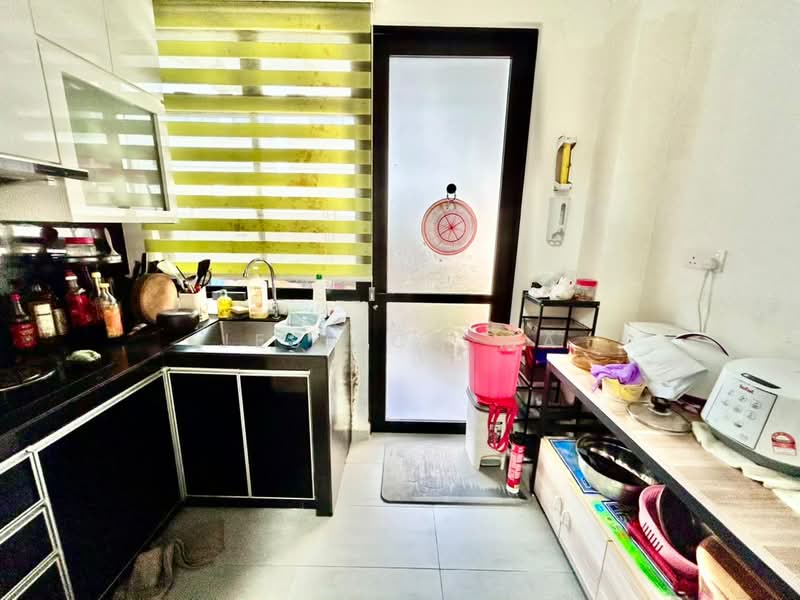 Terraced House for Rent in Johor Bahru (Johor) - Jessica Ma - Kitchen - PropertyGuru.com.my