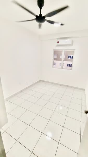 Apartment for Rent at Idaman Melur @ Cybersouth - Kar Hooi - Interior - PropertyGuru.com.my