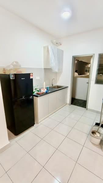Apartment for Rent at Idaman Melur @ Cybersouth - Kar Hooi - Kitchen - PropertyGuru.com.my