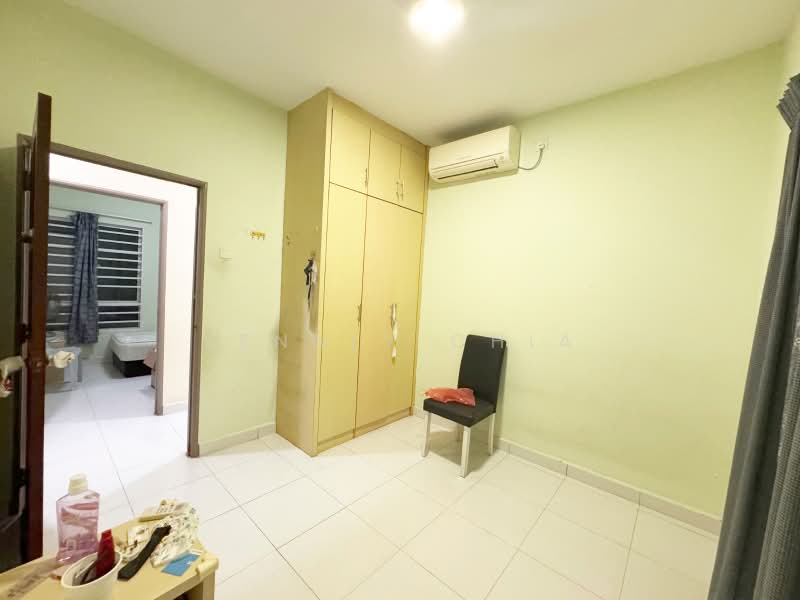 Pangsapuri untuk Dijual di M'tiara - Kennly Chia - Bedroom - PropertyGuru.com.my