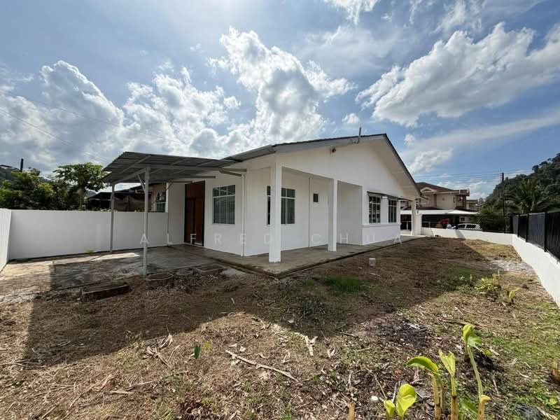 Rumah Teres 1 Tingkat untuk Dijual di Serian (Sarawak) - Alfred Chua - Exterior - PropertyGuru.com.my