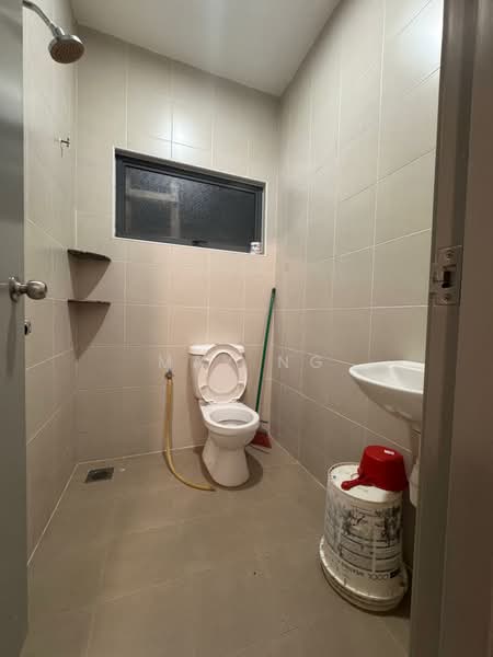 Semi-Detached House for Sale in Sepang (Selangor) - May Ng - Bathroom - PropertyGuru.com.my