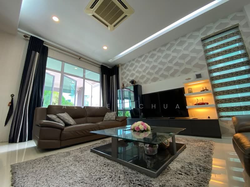 Semi-Detached House for Sale in Taman Seng Goon (Kuching) - Alfred Chua - Living Room - PropertyGuru.com.my