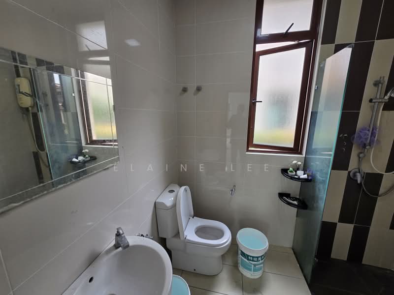 Bungalow for Sale in Diamond City (Semenyih) - Elaine Lee - Bathroom - PropertyGuru.com.my