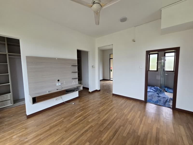 Bungalow for Sale in Diamond City (Semenyih) - Elaine Lee - Living Room - PropertyGuru.com.my