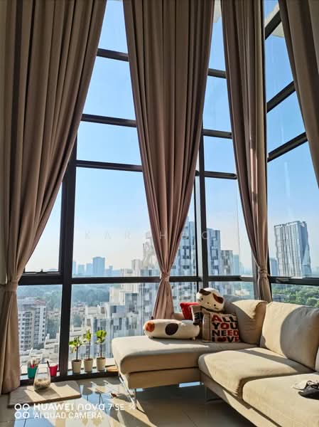 Servis Apartment untuk Disewa di Eclipse Residence @ Pan'gaea - Kar Hooi - Living Room - PropertyGuru.com.my