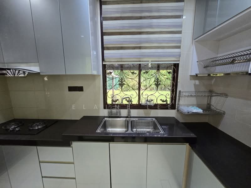 Rumah Banglo untuk Dijual di Diamond City (Semenyih) - Elaine Lee - Kitchen - PropertyGuru.com.my