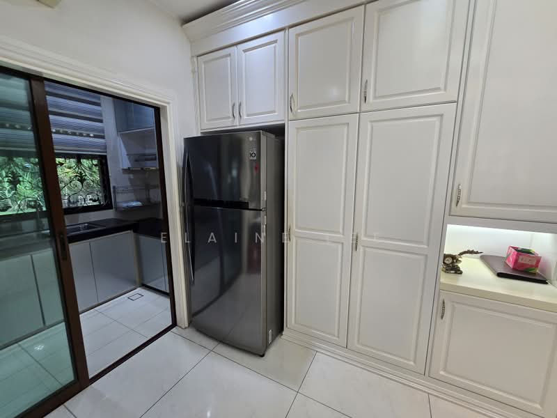 Rumah Banglo untuk Dijual di Diamond City (Semenyih) - Elaine Lee - Kitchen - PropertyGuru.com.my