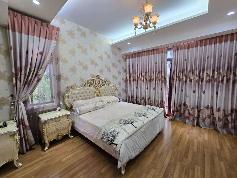Rumah Banglo untuk Dijual di Diamond City (Semenyih) - Elaine Lee - Bedroom - PropertyGuru.com.my