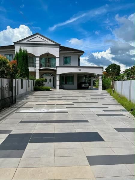 Semi-Detached House for Sale in Batu Kawa (Kuching) - Alfred Chua - Exterior - PropertyGuru.com.my