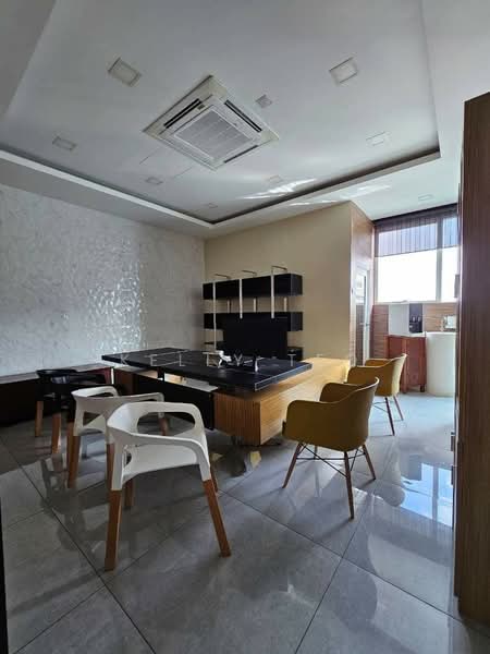 Pejabat untuk Disewa di Bandar Bukit Tinggi 2 (Klang) - Kelly Teo - Study - PropertyGuru.com.my