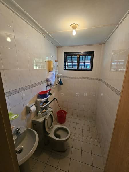 Rumah Teres 2 Tingkat untuk Dijual di Stapok (Kuching) - Alfred Chua - Bathroom - PropertyGuru.com.my