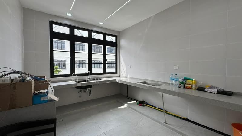 2.5-storey Terraced House for Sale in Iskandar Puteri (Nusajaya) (Johor) - Mindy Lee - Kitchen - PropertyGuru.com.my