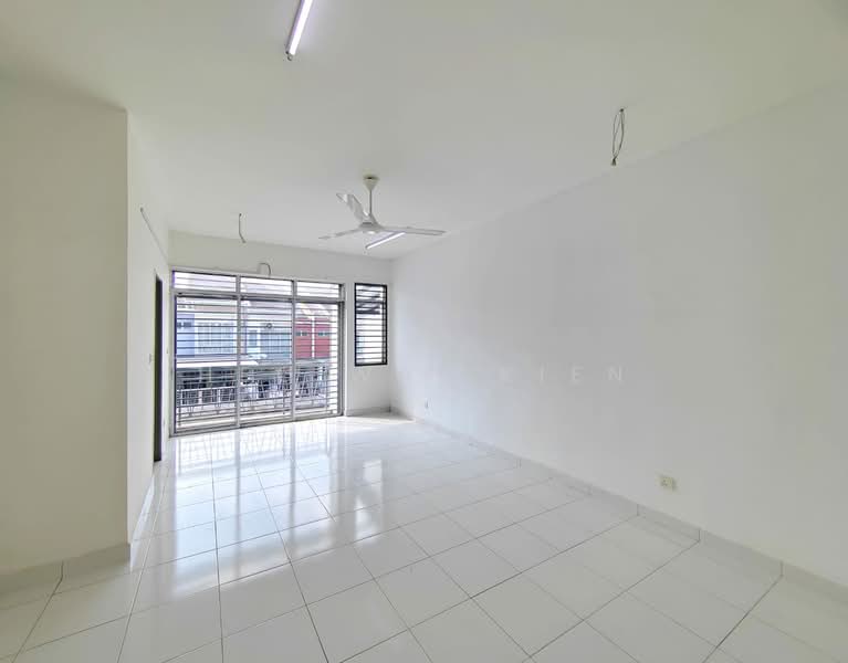 Rumah Teres 2-Tingkat untuk Dijual di Rawang (Selangor) - Heo Wai Kien - Living Room - PropertyGuru.com.my