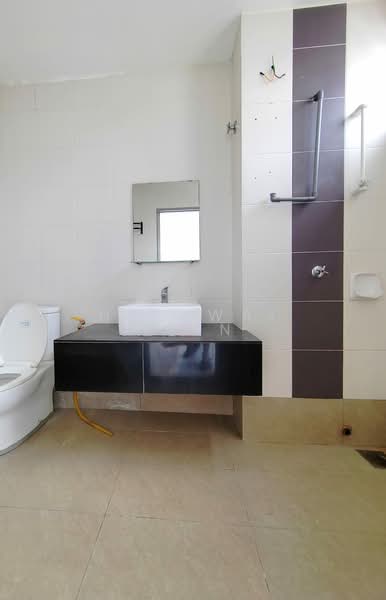 Rumah Teres 2-Tingkat untuk Dijual di Rawang (Selangor) - Heo Wai Kien - Bathroom - PropertyGuru.com.my