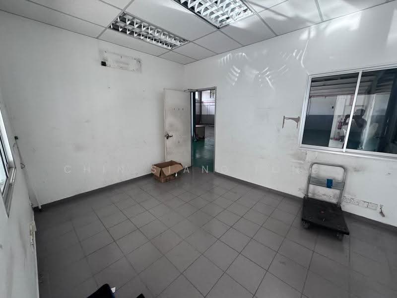 Gudang untuk Disewa di Taman Perindustrian Ayer Keroh (Bukit Katil) - Chin Siang Fong - Interior - PropertyGuru.com.my