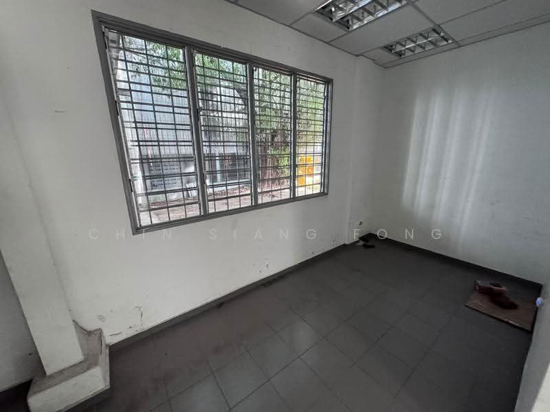 Gudang untuk Disewa di Taman Perindustrian Ayer Keroh (Bukit Katil) - Chin Siang Fong - Interior - PropertyGuru.com.my