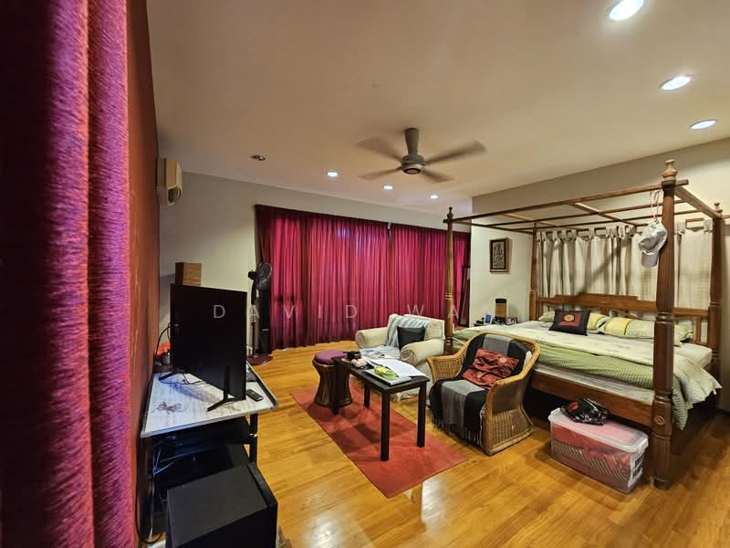 Bungalow for Sale in Bukit Gita Bayu (Seri Kembangan) - David Wan - PropertyGuru.com.my