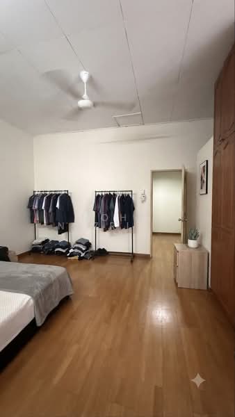 2-storey Terraced House for Sale in Bukit Jelutong (Shah Alam) - Mohd Nazri Alias - PropertyGuru.com.my