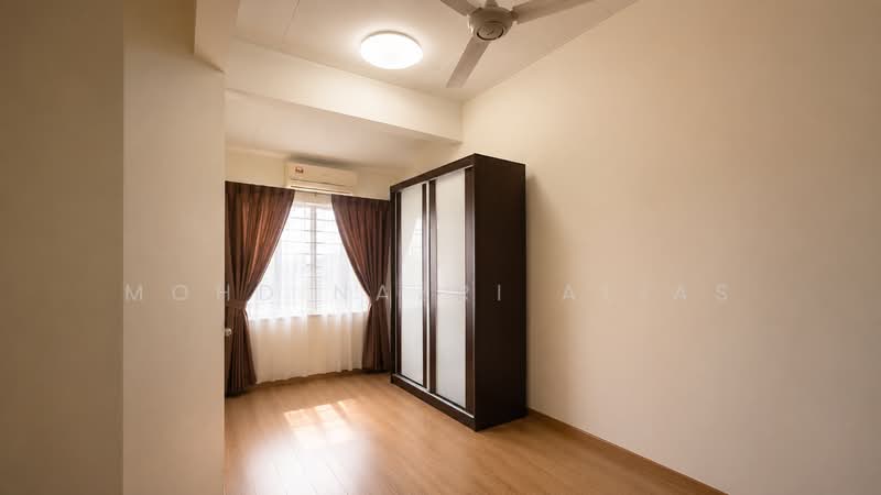 2-storey Terraced House for Sale in Bukit Jelutong (Shah Alam) - Mohd Nazri Alias - PropertyGuru.com.my