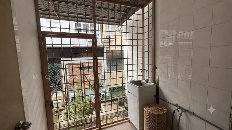 2-storey Terraced House for Sale in Bukit Jelutong (Shah Alam) - Mohd Nazri Alias - PropertyGuru.com.my