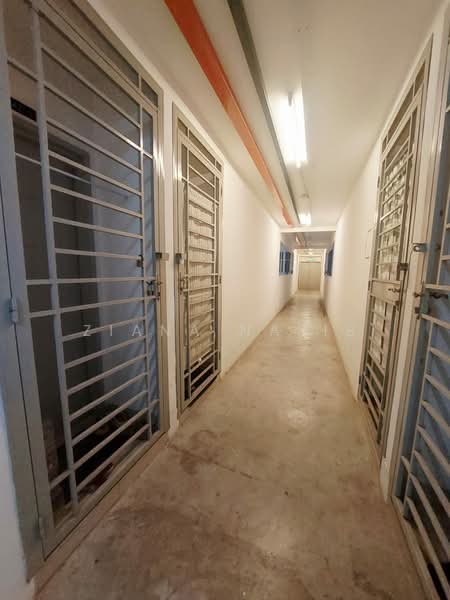 Servis Apartment untuk Dijual di Sentrovue - Ziana Najib - Corridor - PropertyGuru.com.my