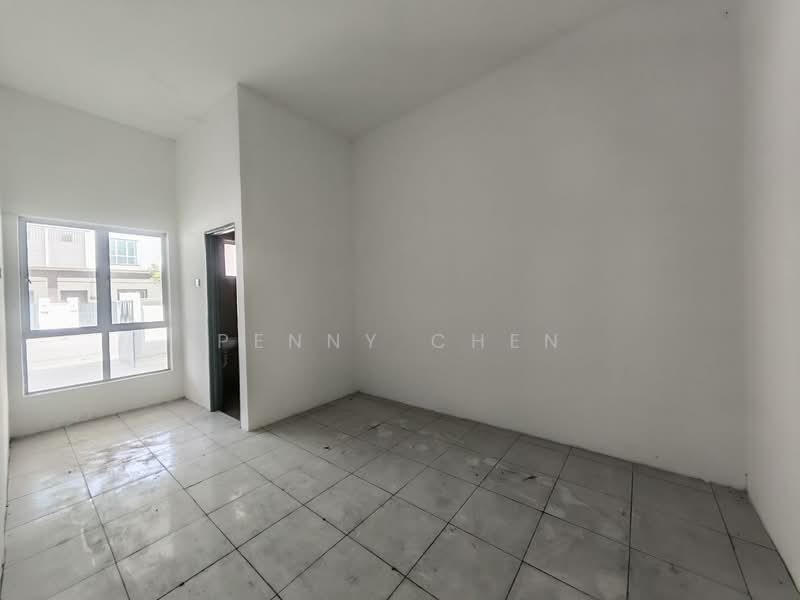 1-storey Terraced House for Sale in Ipoh (Perak) - PENNY CHEN - Bedroom - PropertyGuru.com.my