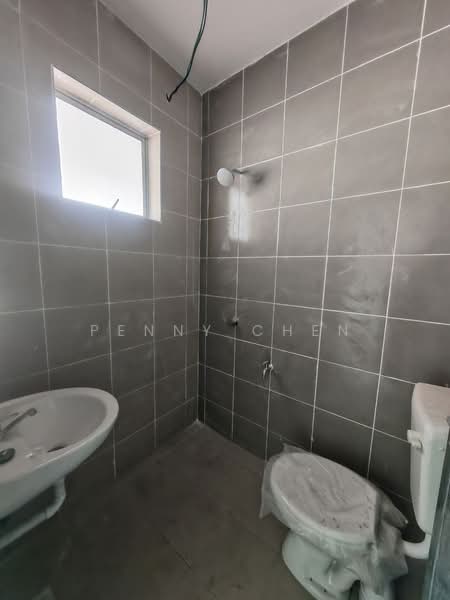 1-storey Terraced House for Sale in Ipoh (Perak) - PENNY CHEN - Bathroom - PropertyGuru.com.my