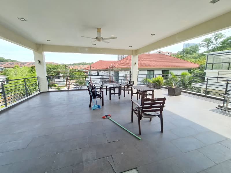 Rumah Banglo untuk Dijual di Kota Damansara (Selangor) - Vincent Liaw - Balcony - PropertyGuru.com.my