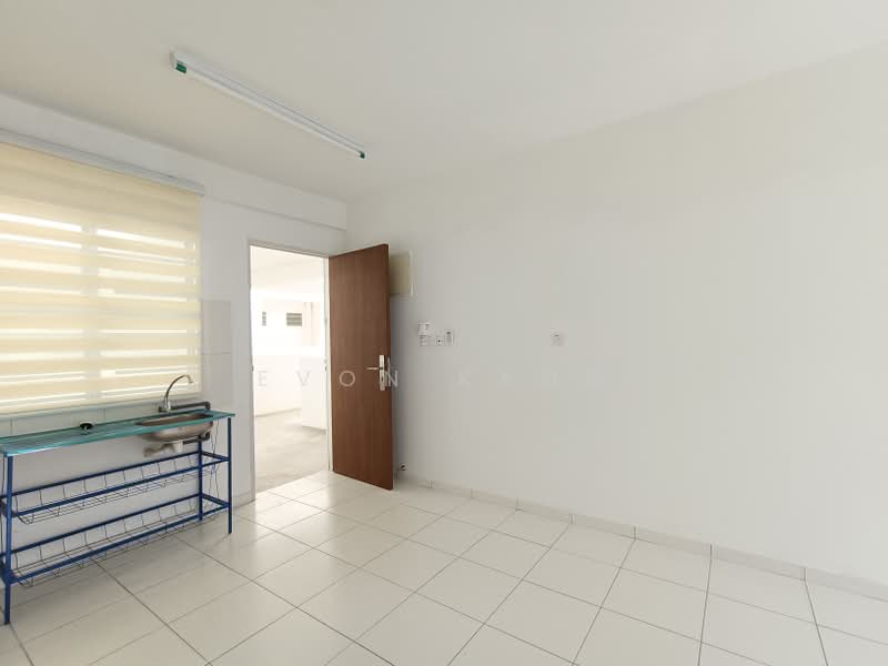Kondominium untuk Disewa di TRI PINNACLE - Evon Kang - Kitchen - PropertyGuru.com.my