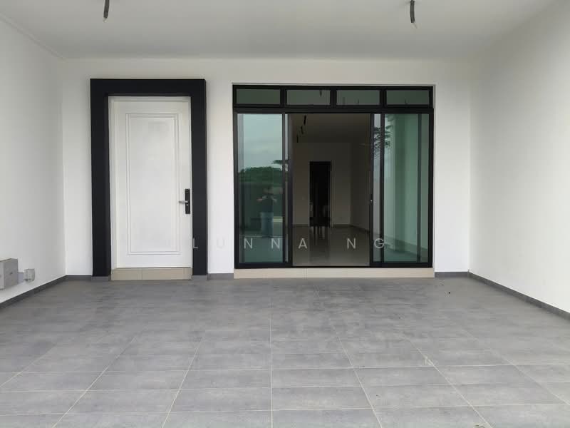 2-storey Terraced House for Sale in Bandar Seri Alam (Masai) - Elunna Ng - PropertyGuru.com.my