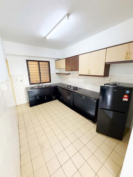 Pangsapuri untuk Disewa di Sri Lavender Apartment - Calvin Kok - Kitchen - PropertyGuru.com.my