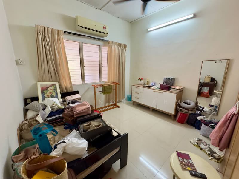 Rumah Teres 1 Tingkat untuk Dijual di Seksyen 17 (Petaling Jaya) - Mohd Nor Fahmi - PropertyGuru.com.my