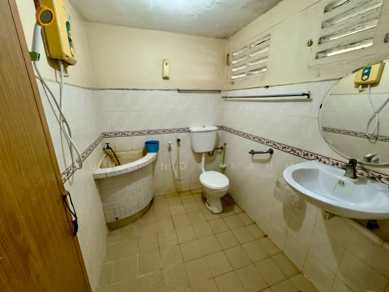 Rumah Teres 1 Tingkat untuk Dijual di Seksyen 17 (Petaling Jaya) - Mohd Nor Fahmi - PropertyGuru.com.my