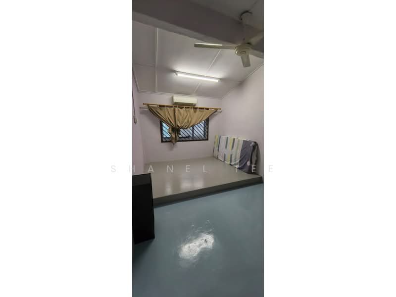 Rumah Teres 2 Tingkat untuk Dijual di Taman Kampung Majid (Kluang) - Shanel Tee - Bedroom - PropertyGuru.com.my