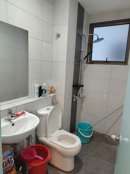 Condominium for Rent at Lake Point Residence - CURTIES CHIN - Bathroom - PropertyGuru.com.my