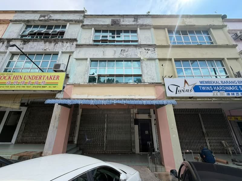 Kedai untuk Disewa di Kluang (Johor) - Shanel Tee - Exterior - PropertyGuru.com.my