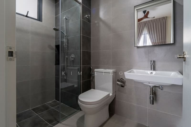 Service Residence for Rent at Sunway Belfield - Kim Ling - Bathroom 2 - PropertyGuru.com.my