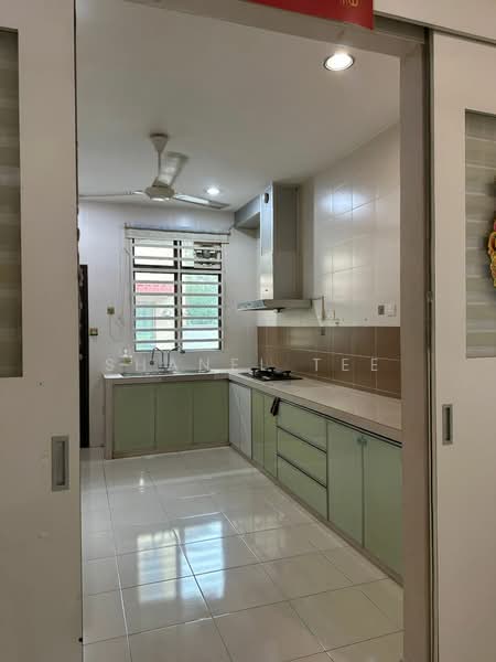 Rumah Teres 2 Tingkat untuk Dijual di Kluang (Johor) - Shanel Tee - Kitchen - PropertyGuru.com.my