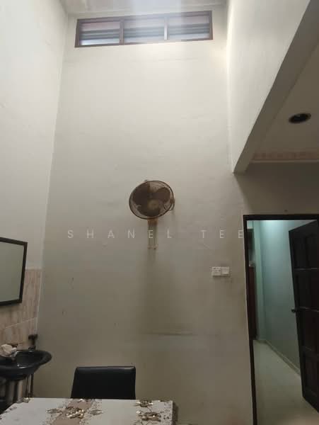 Rumah Teres 1 Tingkat untuk Dijual di Taman Dato Amar Diraja (Kluang) - Shanel Tee - Interior - PropertyGuru.com.my