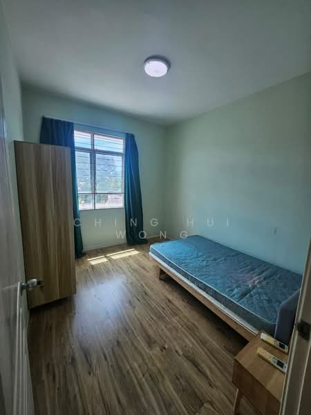 Kondominium untuk Dijual di Alam Damai - Ching Hui Wong - Bedroom - PropertyGuru.com.my