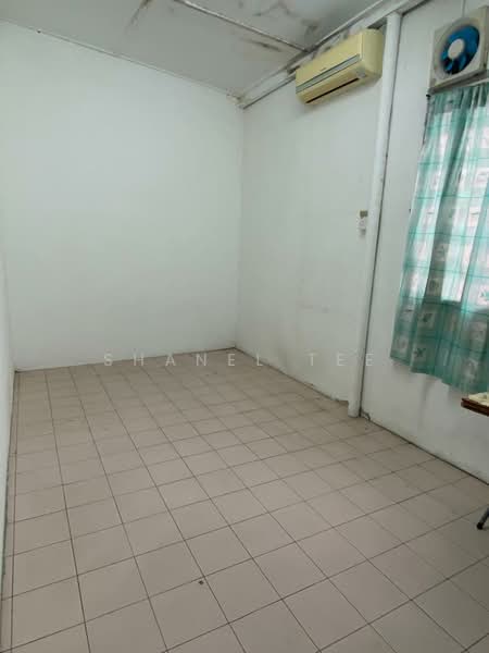 Rumah Teres 2 Tingkat untuk Dijual di Taman Kluang Barat (Kluang) - Shanel Tee - Interior - PropertyGuru.com.my