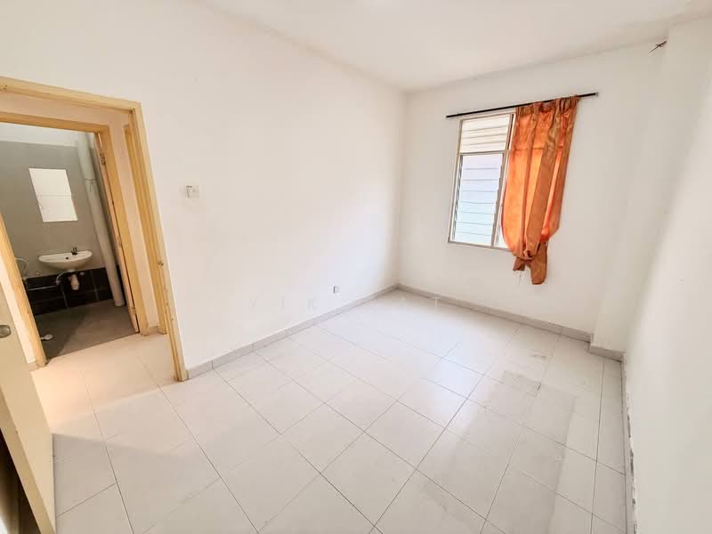 2-storey Terraced House for Sale in Taman JP Perdana (Johor Bahru) - Yik Tat - PropertyGuru.com.my
