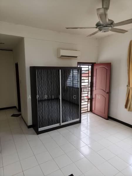 Townhouse for Rent in Johor Bahru (Johor) - April Chin - Bedroom - PropertyGuru.com.my