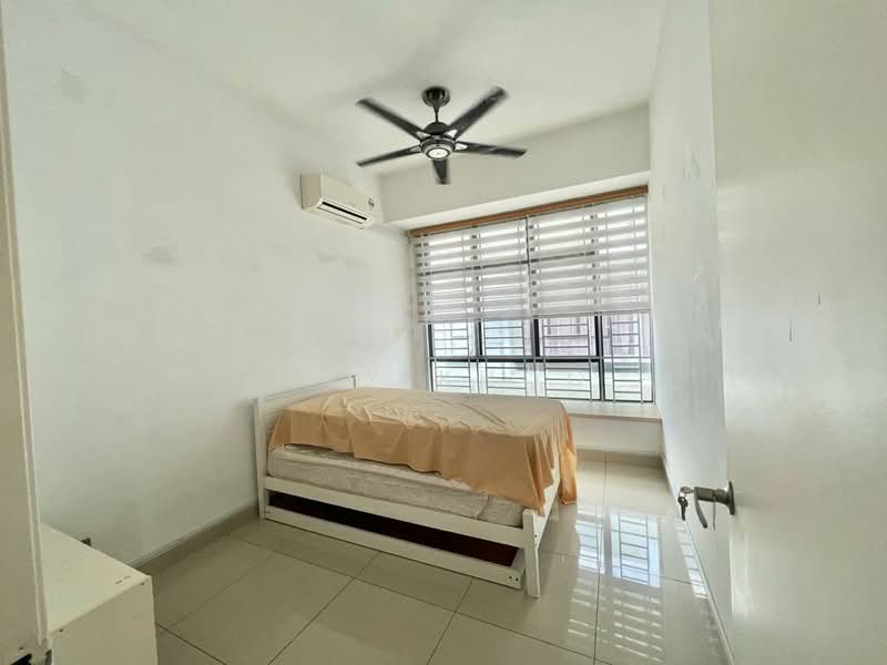 Rumah Kluster untuk Dijual di Taman Setia Indah (Tebrau) - May Khoo - Bedroom - PropertyGuru.com.my