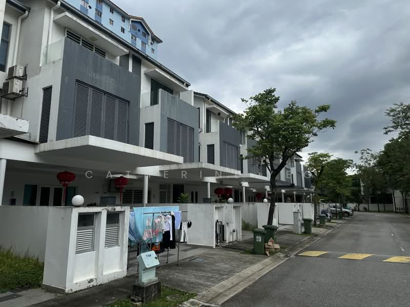 Rumah Teres 3 Tingkat untuk Dijual di Bukit Jalil Golf (Bukit Jalil) - Catherine Yeo - Exterior - PropertyGuru.com.my