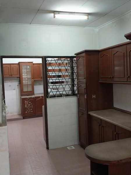 Terraced House for Sale in Bandar Kinrara Seksyen 1 (Bandar Kinrara) - Alvin Teh - Kitchen - PropertyGuru.com.my