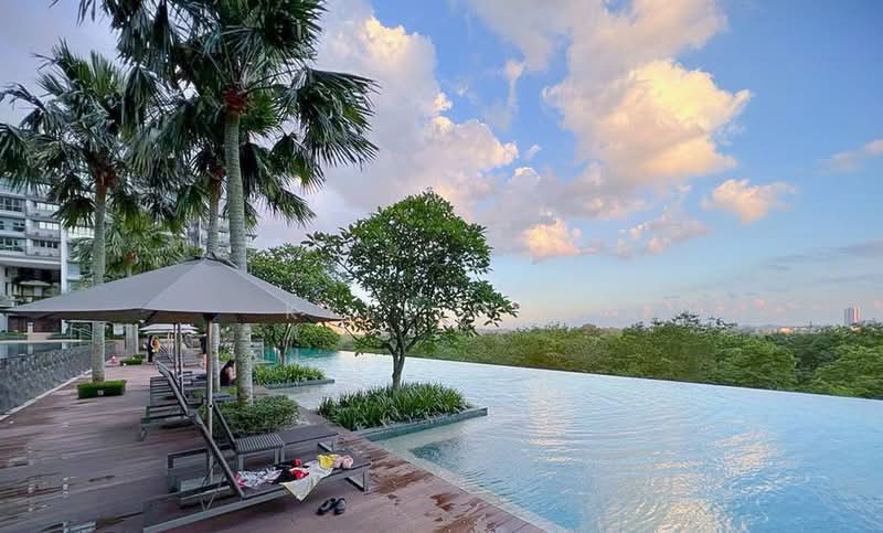 Condominium for Sale at Iskandar Residences - Kyle Das - Pool - PropertyGuru.com.my