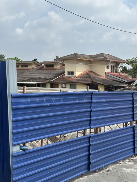 Shop / Office for Sale in Taman Kundang Jaya (Rawang) - Steve Soon - Exterior - PropertyGuru.com.my