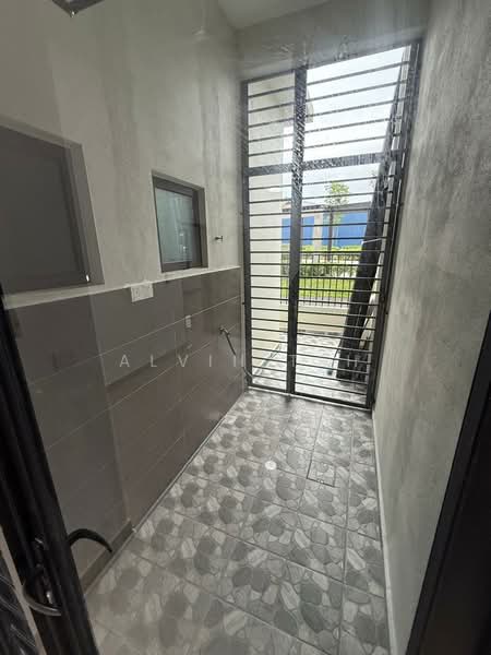 Terraced House for Rent in Bandar Kinrara Seksyen 1 (Bandar Kinrara) - Alvin Teh - Exterior - PropertyGuru.com.my